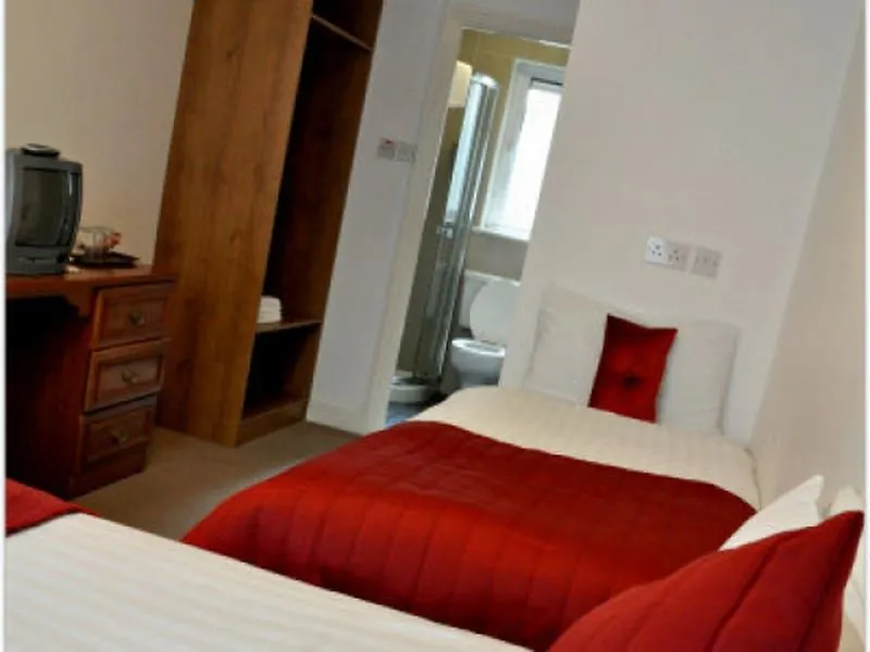 Maple Hotel Dublin 2*,